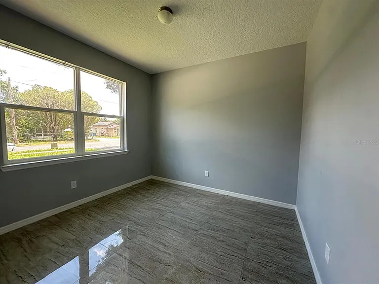 117 W Murphy St — Photo 10