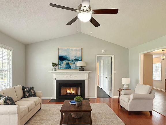 4th image of 125 Kanton Drive