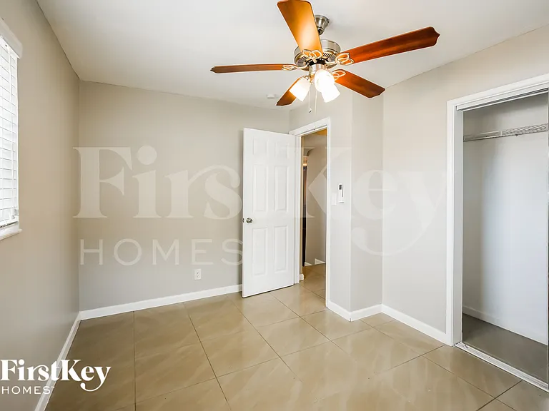 6611 Simms St — Photo 15