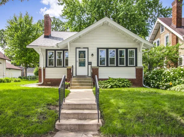1684 Stanford Ave, Saint Paul, MN 55105