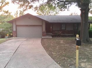 424 Oak Pl, Lake Saint Louis, MO