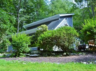 59 Hortontown Hill Rd, Hopewell Junction, NY 12533