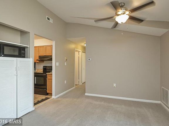 5th image of 1119 Castle Harbour Way Unit 3C