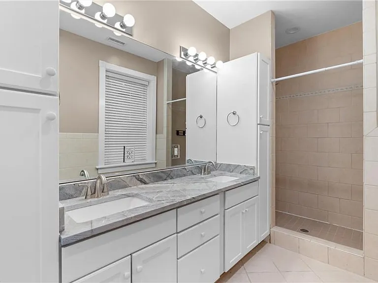 736 W Princess Anne Rd #102 — Photo 20