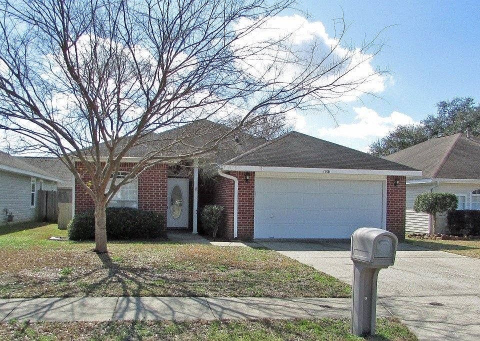 1st image of 1531 Newcastle Way