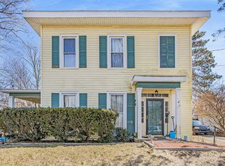 119 Wood St, Three Rivers, MI 49093