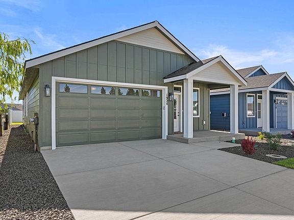 3rd image of 1924 N Jakeman Ct