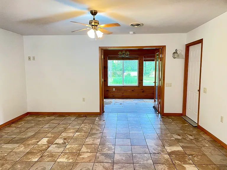 212976 County Road B — Photo 5