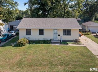 214 Kaskaskia Rd, Marquette Heights, IL 61554