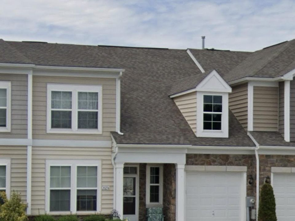 1st image of 20236 Huntington Ct