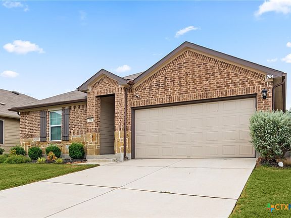 4th image of 204 Yucca Dr