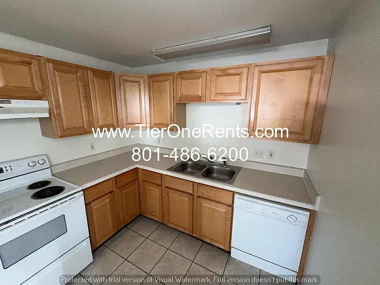 1397 S McClelland St #2 — Photo 7