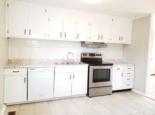 431 Robertsville Rd, Oak Ridge, TN 37830