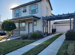 1153 Syracuse Ln, Manteca, CA 95336