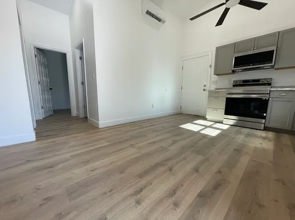 21 Cody St #B, Greenville, SC 29609