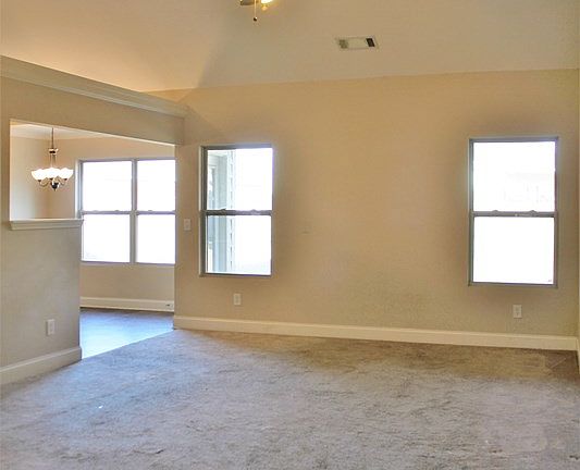 5th image of 122 Lee Road 2141