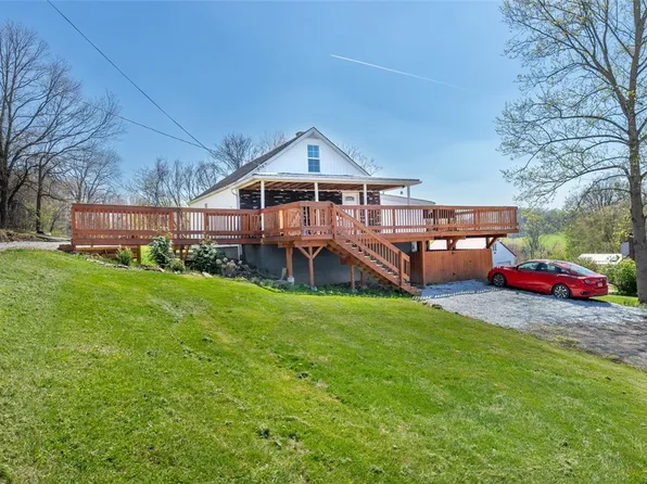134 Francis Rd, Perryopolis, PA 15473