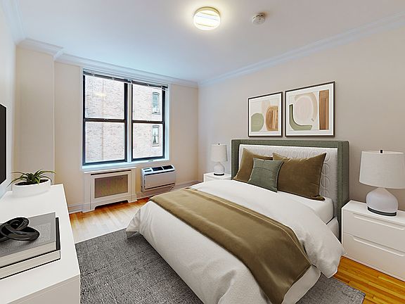2nd image of 305 W 13th St APT 4A