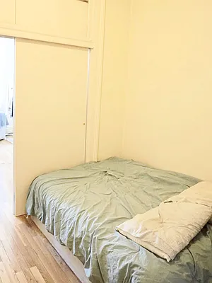 Rented by Compass | media 13