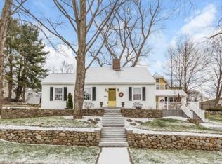 365 Ray St, Manchester, NH 03104