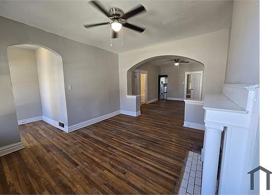 4th image of 4652 Idaho Ave