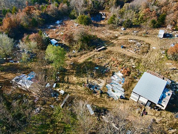 3rd image of 4215 N Youngs Dr