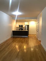 Rented by Chana Ofek, LREB