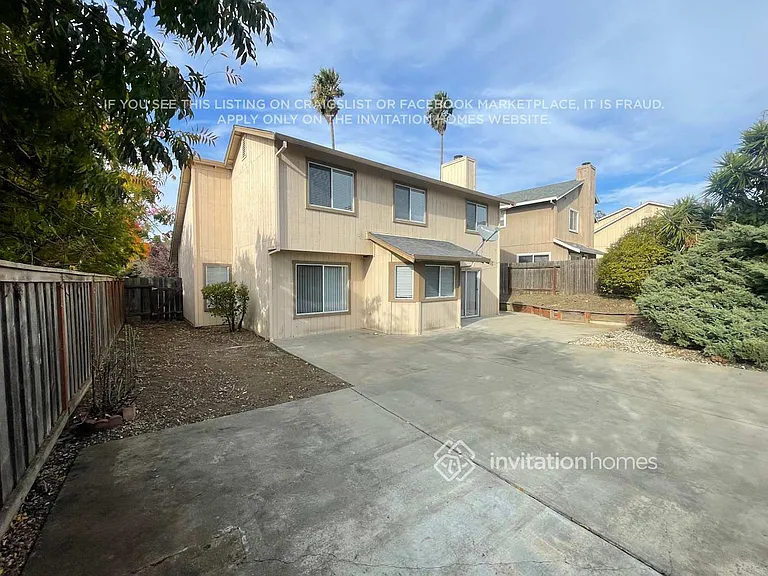 102 Vanessa St — Photo 8