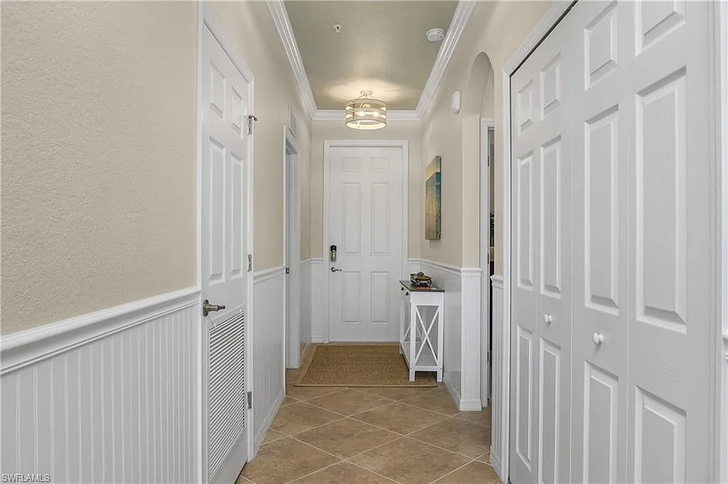 2 bed, 2.0 bath, 1232 sqft, $8,000 — Photo 1