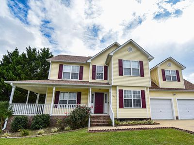 135 Lenoir Dr, Spring Lake, NC, 28390