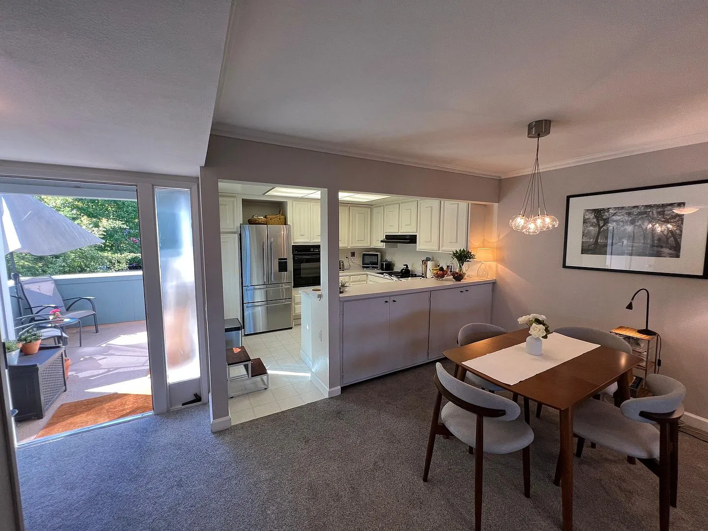 2 Bed 2 Bath In Rossmoor (Furnishings Included) — Photo 4