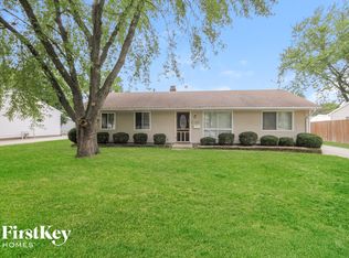 1290 Foran Ln, Aurora, IL 60506