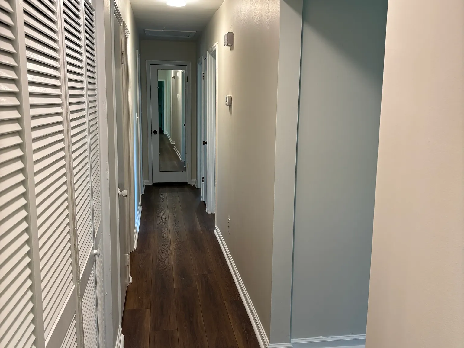 3 bed, 1943 sqft, $2,400 — Photo 2