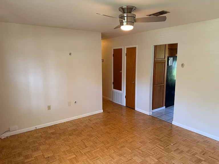 36 Reed Pl NW — Photo 4