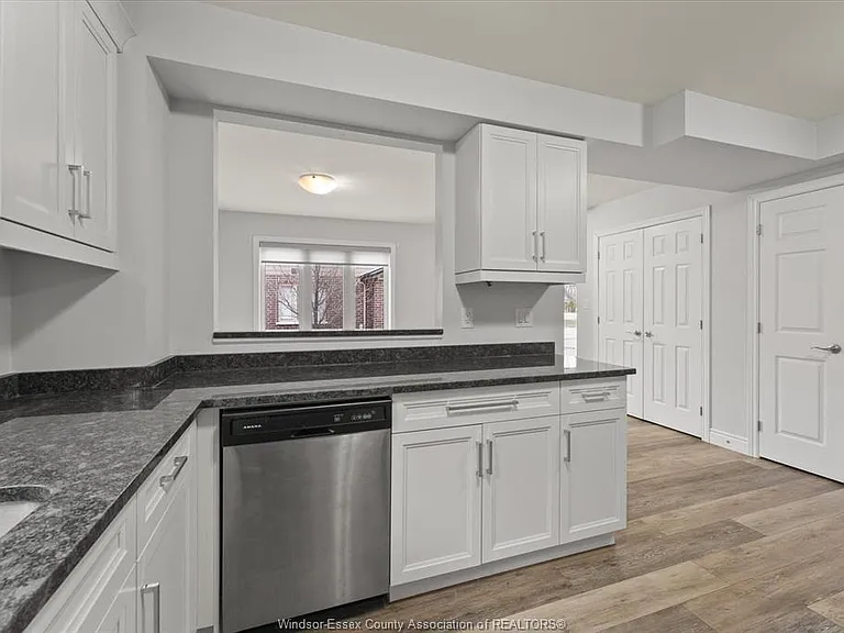204 Beechwood Dr #7 — Photo 13