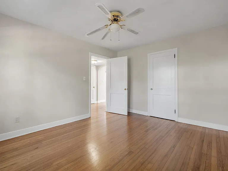 810 N Duval St #A — Photo 19