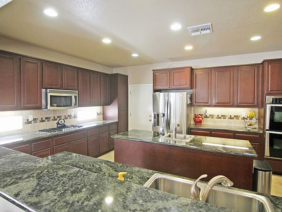 3rd image of 2133 Pistachio Way