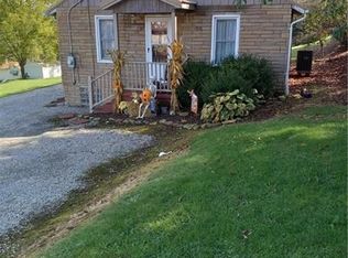 970 Monaca Rd, Monaca, PA 15061