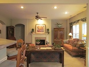 3rd image of 9021 Bridlewood Ln