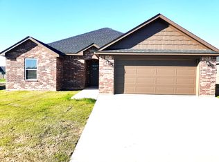 3133 Secretariat St, Durant, OK 74701