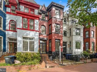 633 8th St NE #B, Washington, DC 20002