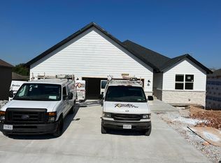 2053 Bull Run Rd, Ozark, MO 65721