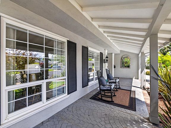 4th image of 5218 Ridgevale Way