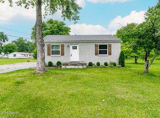 178 S Hickory Ln, Shepherdsville, KY 40165