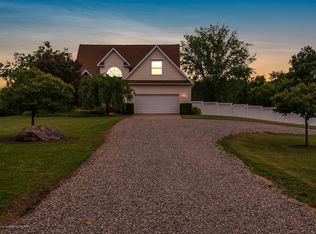 1906 S Royston Rd, Eaton Rapids, MI 48827