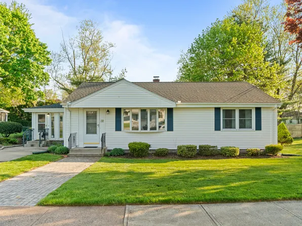 132 Maplewood Terrace Extension, Hamden, CT 06514