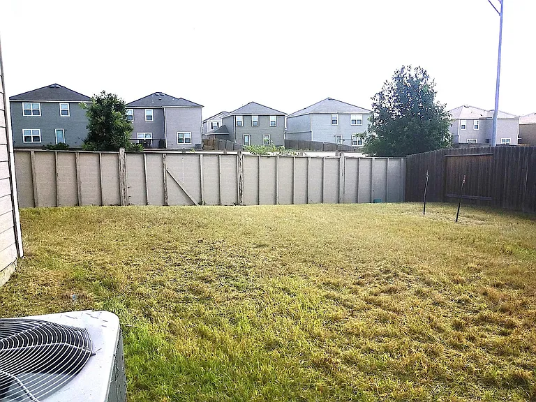 3038 Citron Gdn — Photo 19