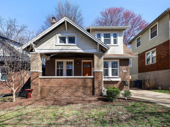 7581 Warner Ave, Saint Louis, MO 63117