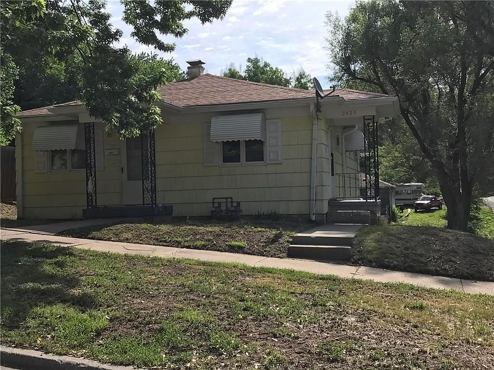 1st image of 2427 S 18th St #2429