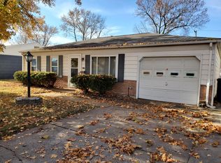 519 Saint Barbara Ln, Cahokia, IL
